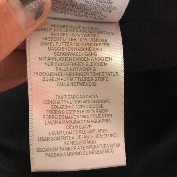 JOIE woman’s blue jacket with some black - Picture 7 of 8